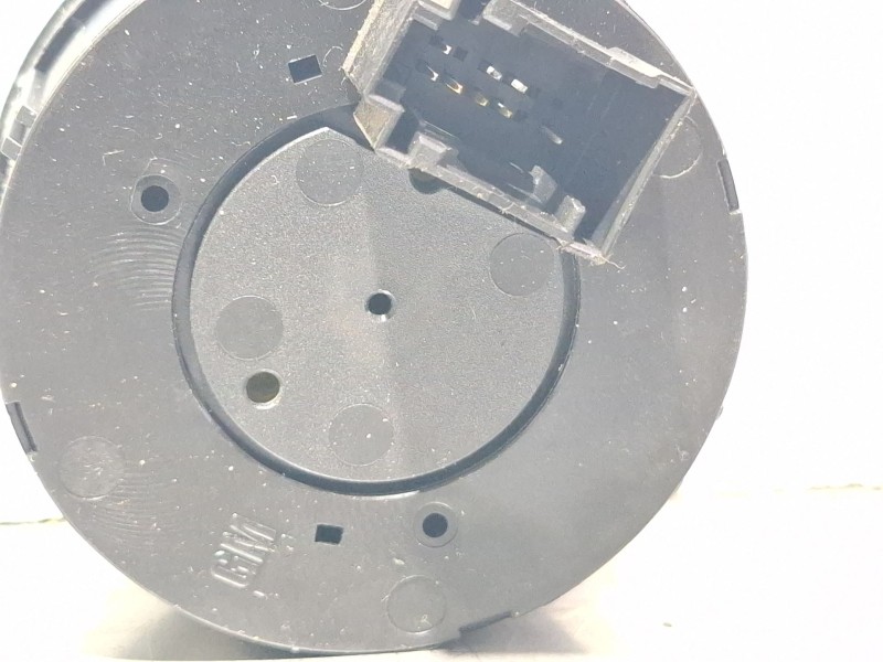Recambio de mando luces para opel corsa referencia OEM IAM 13249396EA  