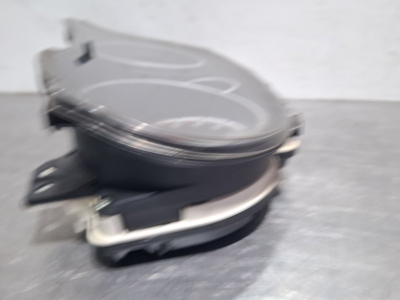 Recambio de cuenta kilometros para opel corsa referencia OEM IAM P0013264273  