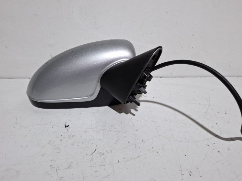 Recambio de espejo retrovisor derecho electrico para opel corsa referencia OEM IAM 468435664  