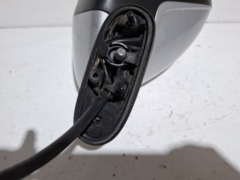 Recambio de espejo retrovisor derecho electrico para opel corsa referencia OEM IAM 468435664  