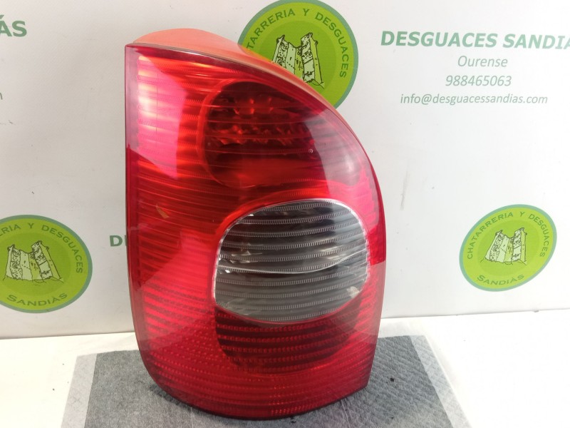 Recambio de piloto trasero izquierdo para citroën xsara picasso referencia OEM IAM 965000588002  