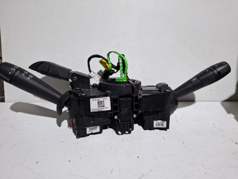 Recambio de mando multifuncion para dacia lodgy (js_) 1.5 blue dci 115 (jsjt) referencia OEM IAM   