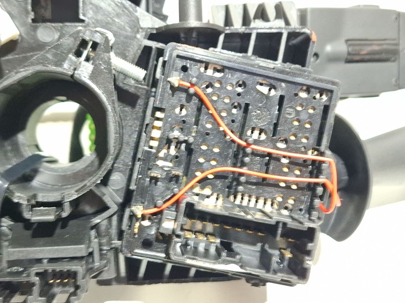 Recambio de mando multifuncion para dacia lodgy (js_) 1.5 blue dci 115 (jsjt) referencia OEM IAM   