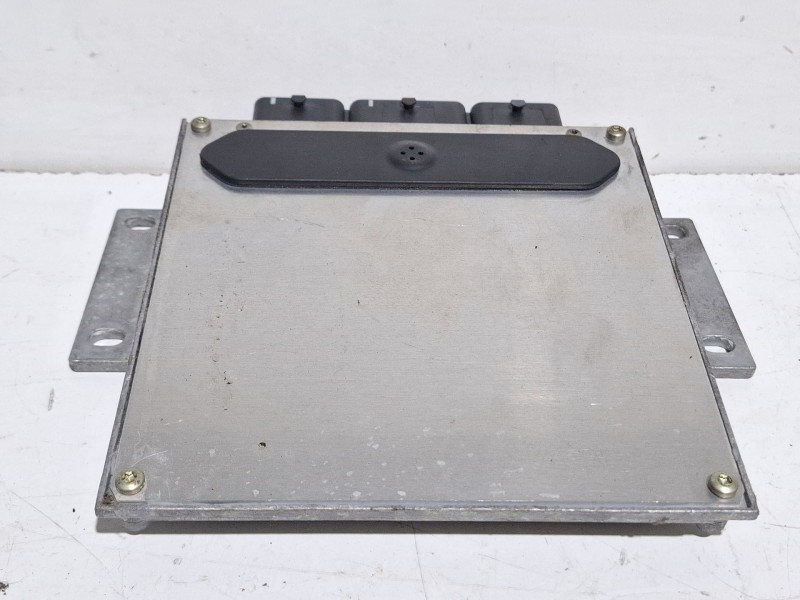 Recambio de centralita motor para citroën c3 referencia OEM IAM 9645989480 / 9655756380  