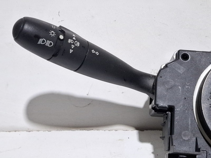 Recambio de com2000 para peugeot 307 referencia OEM IAM 96605603XT  