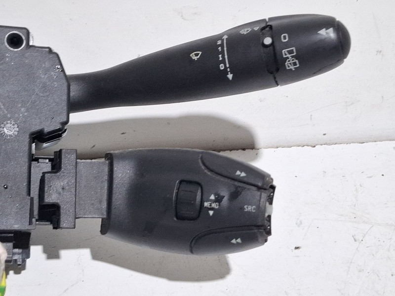 Recambio de com2000 para peugeot 307 referencia OEM IAM 96605603XT  