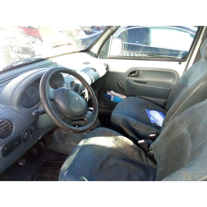 renault kangoo del año 2001