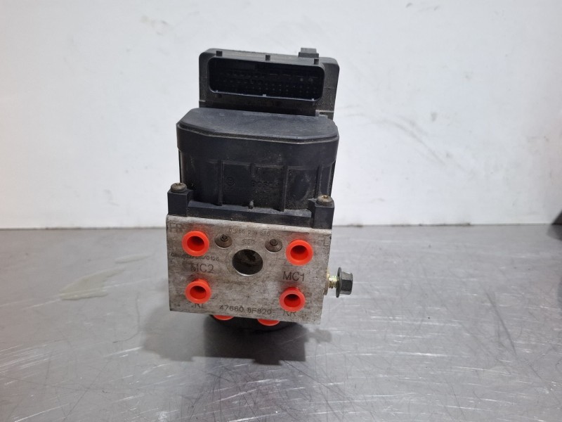 Recambio de modulo abs para nissan primera referencia OEM IAM 0265216586 / 0237004316  