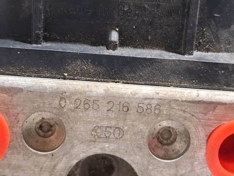 Recambio de modulo abs para nissan primera referencia OEM IAM 0265216586 / 0237004316  