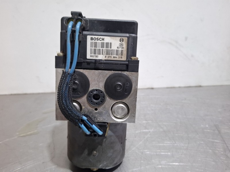 Recambio de modulo abs para nissan primera referencia OEM IAM 0265216586 / 0237004316  