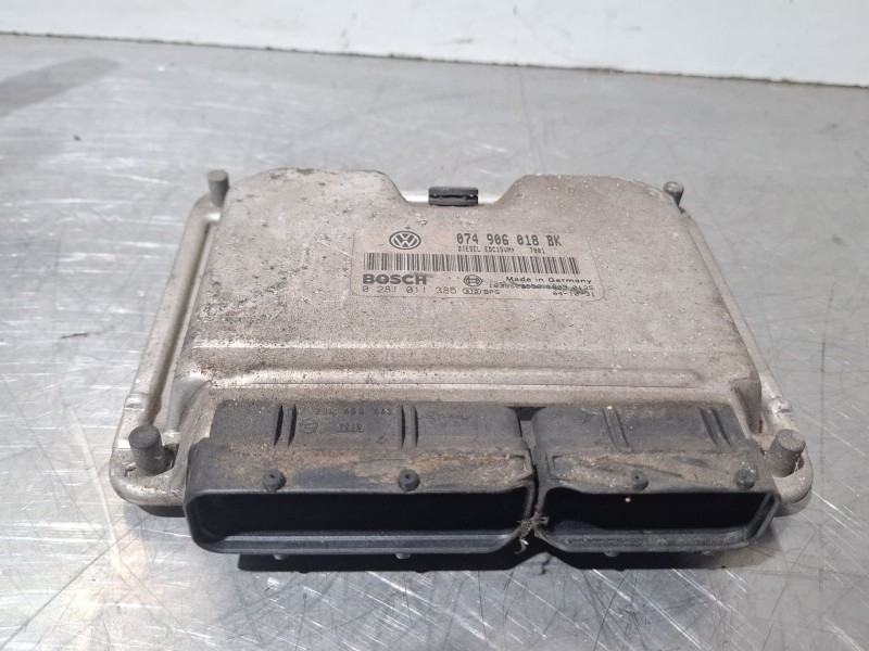 Recambio de centralita motor para volkswagen lt35 referencia OEM IAM 074906015BK / 0281011385  