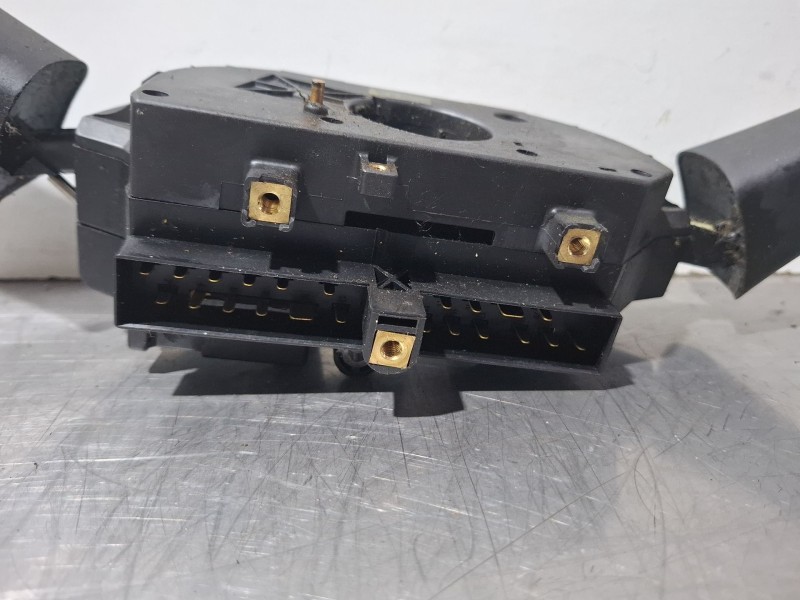 Recambio de mando multifuncion para volkswagen lt35 referencia OEM IAM 01403021 / 0005407445  