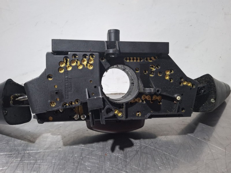 Recambio de mando multifuncion para volkswagen lt35 referencia OEM IAM 01403021 / 0005407445  