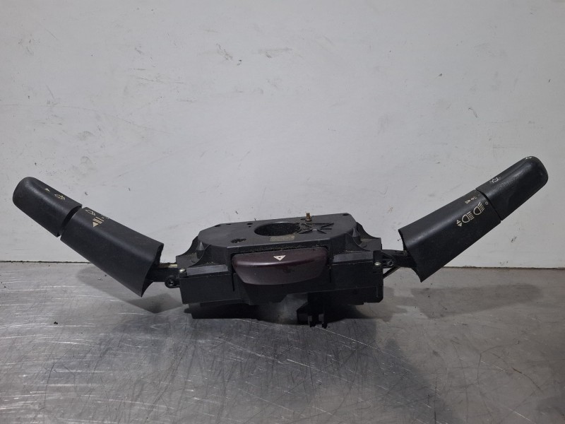 Recambio de mando multifuncion para volkswagen lt35 referencia OEM IAM 01403021 / 0005407445  