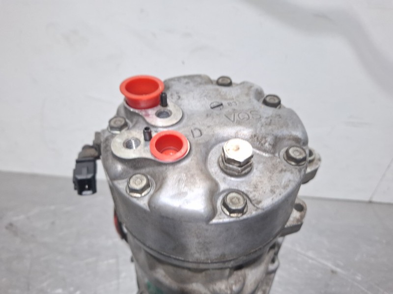 Recambio de compresor aire acondicionado para volkswagen lt35 referencia OEM IAM 7D0820805H / SD7V16  