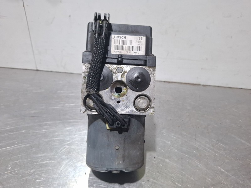 Recambio de modulo abs para volkswagen lt35 referencia OEM IAM 0265220488 / A0004460789 / 0273004311  