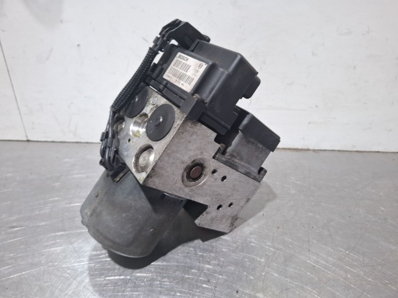 Recambio de modulo abs para volkswagen lt35 referencia OEM IAM 0265220488 / A0004460789 / 0273004311  