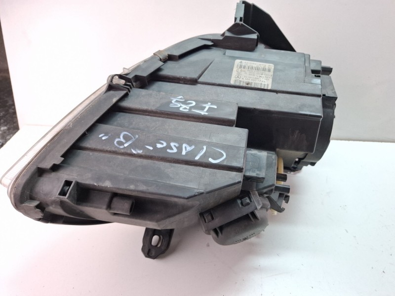 Recambio de faro delantero izquierdo para mercedes-benz b200 referencia OEM IAM a1698201761  