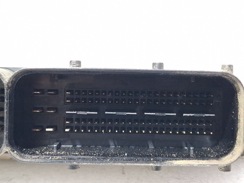 Recambio de centralita motor para opel zafira referencia OEM IAM 0281012549 / 22198922  