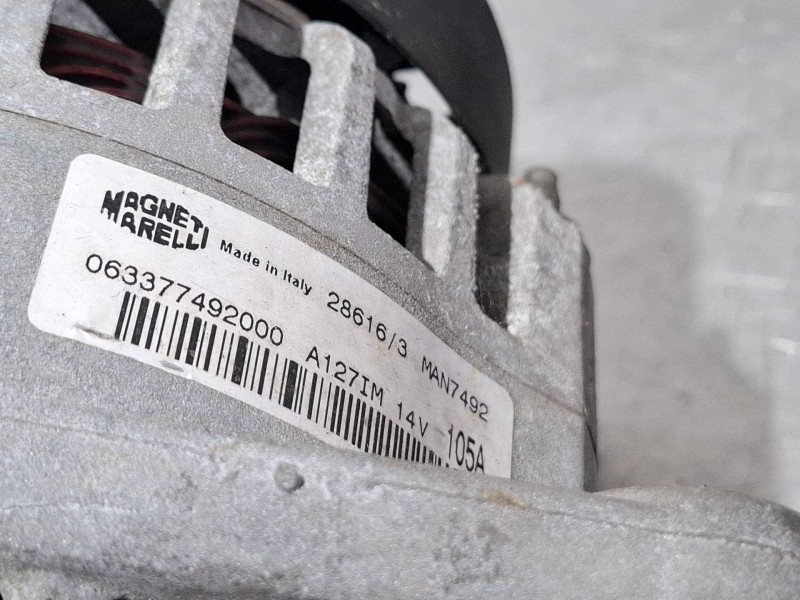 Recambio de alternador para opel zafira referencia OEM IAM MAN7492  