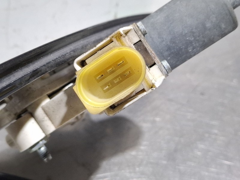 Recambio de elevalunas delantero izquierdo para bmw serie 3 referencia OEM IAM 7060265S / 7140587E  