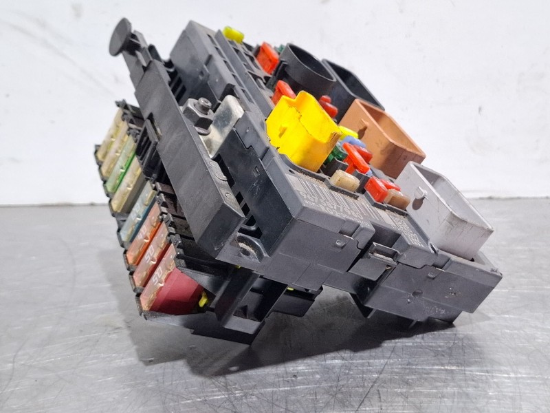 Recambio de centralita bsm para citroën c4 referencia OEM IAM 9675877980 / BSM-R02-0016  