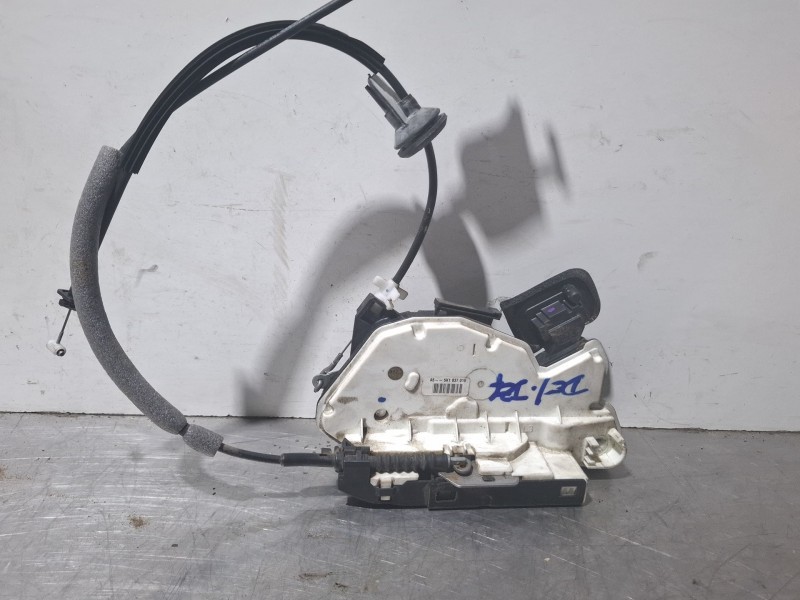 Recambio de cerradura puerta delantera izquierda para volkswagen golf referencia OEM IAM 5K1837015  