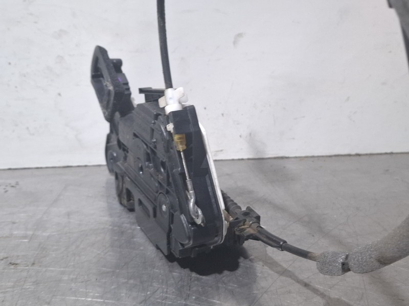 Recambio de cerradura puerta delantera izquierda para volkswagen golf referencia OEM IAM 5K1837015  