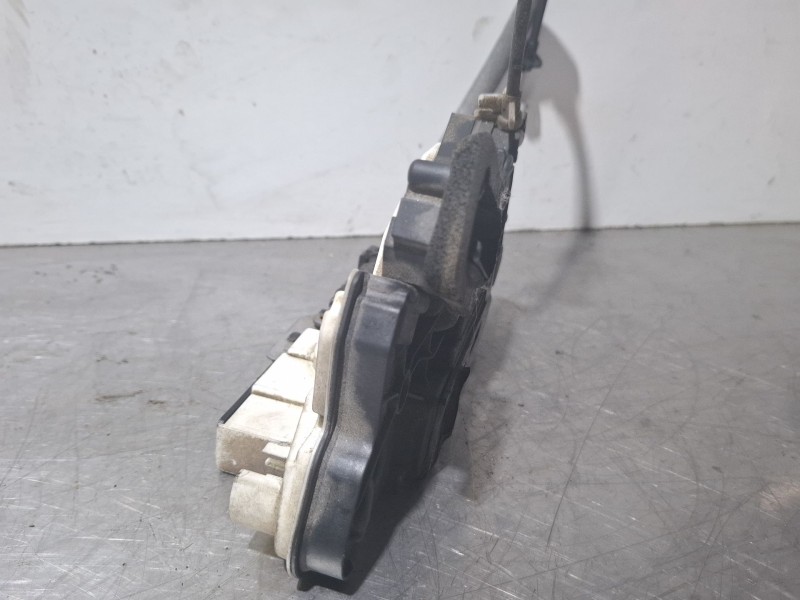 Recambio de cerradura puerta delantera izquierda para volkswagen golf referencia OEM IAM 5K1837015  