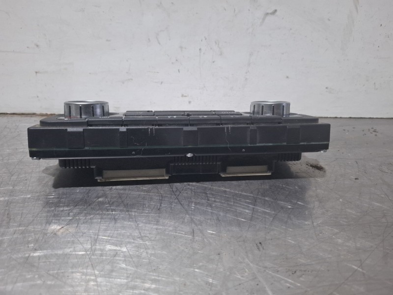 Recambio de mando climatizador para volkswagen golf referencia OEM IAM 5K0907044AJ / 5HB009746-20  