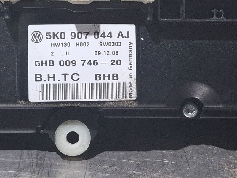 Recambio de mando climatizador para volkswagen golf referencia OEM IAM 5K0907044AJ / 5HB009746-20  