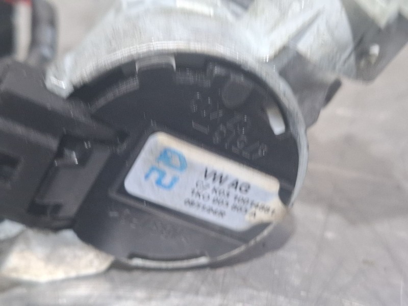 Recambio de llave de contacto para volkswagen golf referencia OEM IAM 1K0905851B / 1K0905865A  