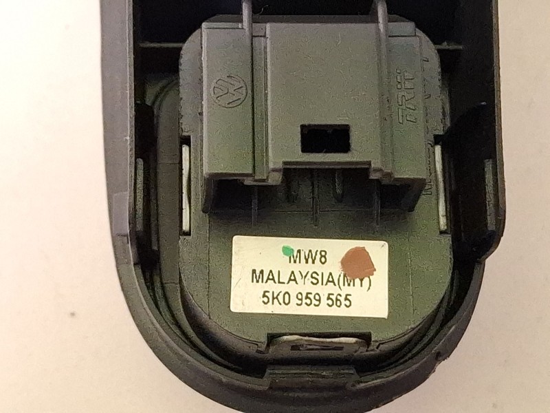 Recambio de mando elevalunas delantero izquierdo para volkswagen golf referencia OEM IAM 5K0959565 / 5K0867255A  