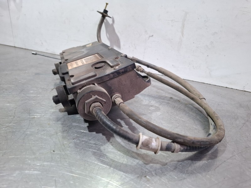 Recambio de freno estacionamiento eléctrico para renault megane scenic d referencia OEM IAM 8200418647  