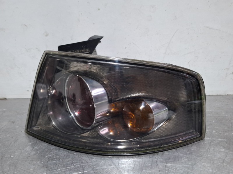 Recambio de piloto carrocería trasero izquierdo para seat ibiza referencia OEM IAM   