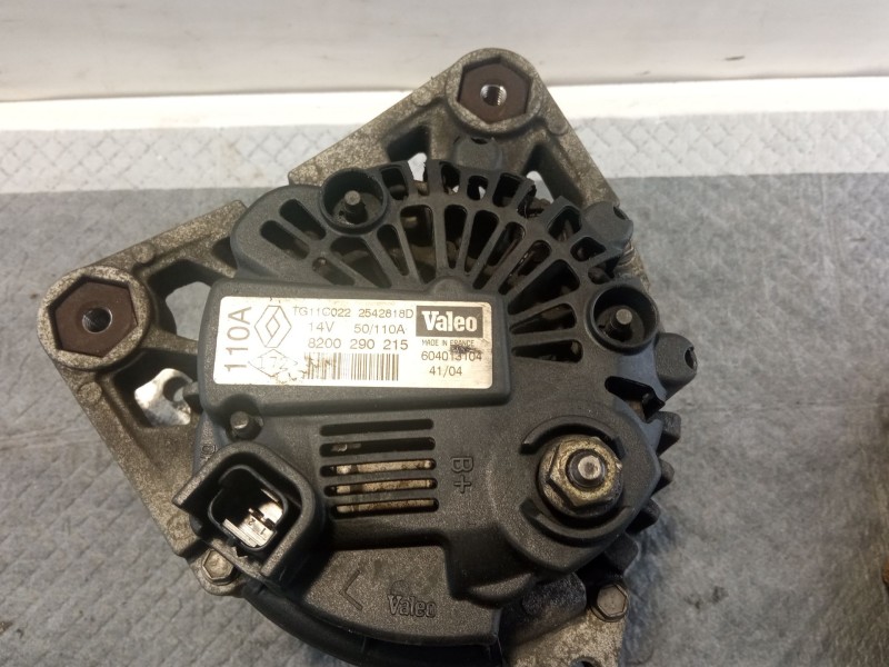 Recambio de alternador 110a/14v para renault megane referencia OEM IAM TG11C022  8200290215