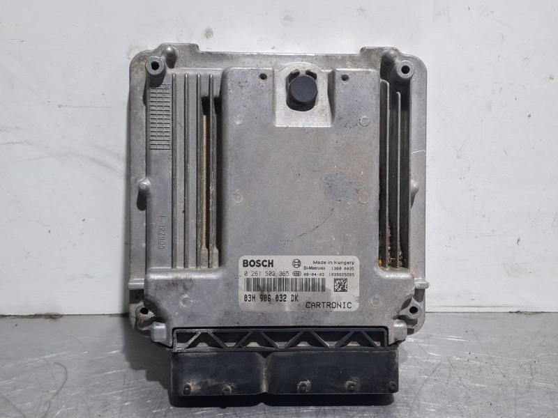 Recambio de centralita motor para porsche cayenne (9pa) 3.6 referencia OEM IAM 03H906032DK / 0261S02365  