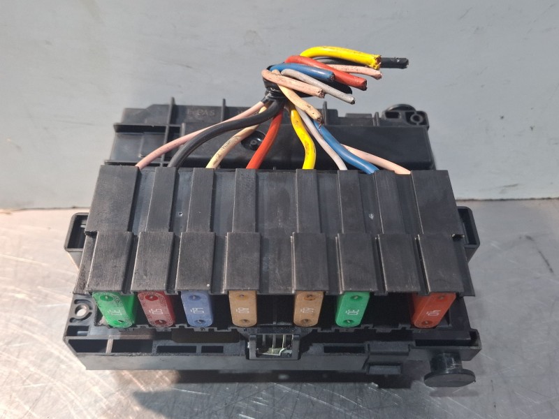 Recambio de centralita bsm para citroën berlingo referencia OEM IAM 9807028780  