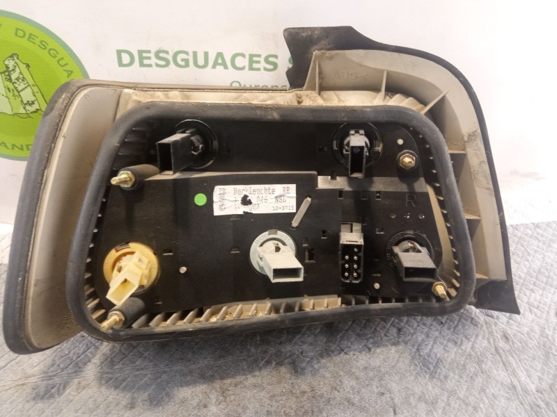 Recambio de piloto trasero derecho para bmw 316i referencia OEM IAM   