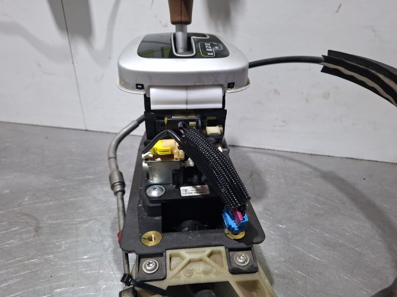 Recambio de palanca cambio para porsche cayenne (9pa) 3.6 referencia OEM IAM 7L5713025J  