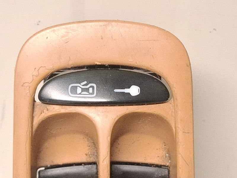 Recambio de mando elevalunas delantero izquierdo para porsche cayenne (9pa) 3.6 referencia OEM IAM 03756611  