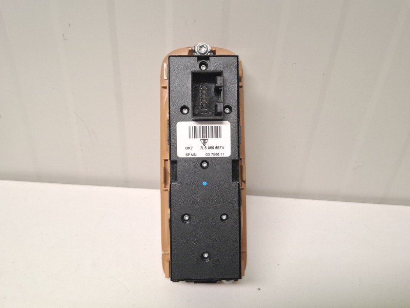 Recambio de mando elevalunas delantero izquierdo para porsche cayenne (9pa) 3.6 referencia OEM IAM 03756611  