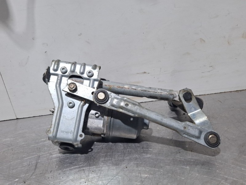 Recambio de motor limpia delantero para seat leon referencia OEM IAM 1PO955023B / 0390241949 / 1P0955119A / 3397020826  