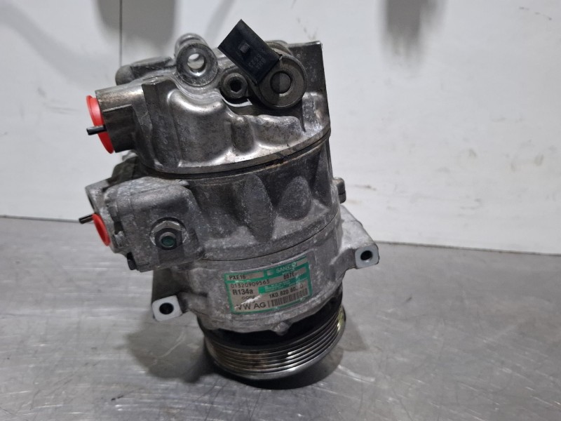 Recambio de compresor aire acondicionado para seat leon referencia OEM IAM 1K0820803Q  