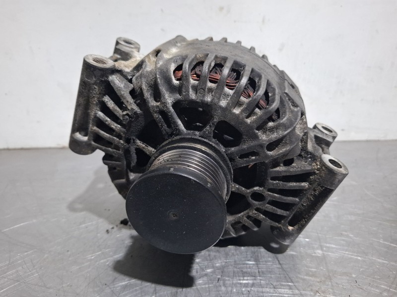 Recambio de alternador para mercedes-benz clase c (w204) c 220 cdi (204.002) referencia OEM IAM A0141541102  