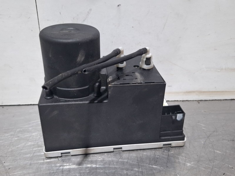 Recambio de compresor de cierre centralizado para audi a4 referencia OEM IAM 8L0862257L  