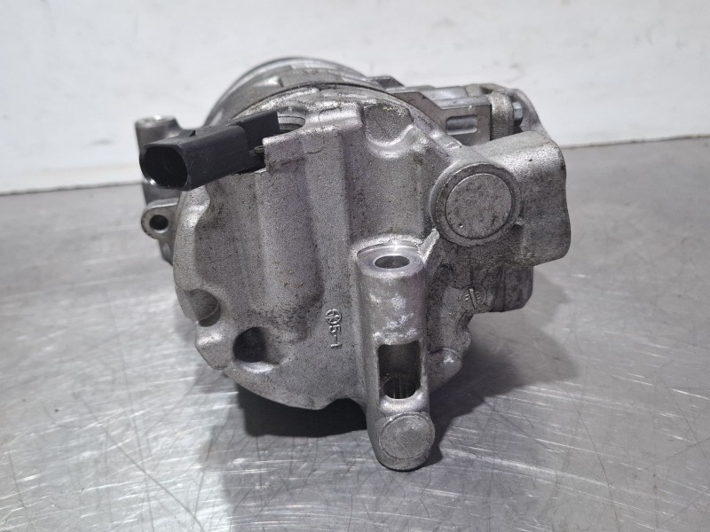 Recambio de compresor aire acondicionado para seat exeo st referencia OEM IAM 4F0260805AP  
