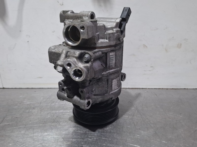 Recambio de compresor aire acondicionado para seat exeo st referencia OEM IAM 4F0260805AP  
