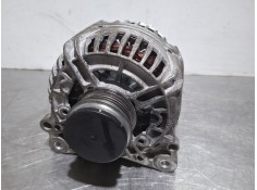 Recambio de alternador para volkswagen passat referencia OEM IAM 0124515010 / 305518120010  