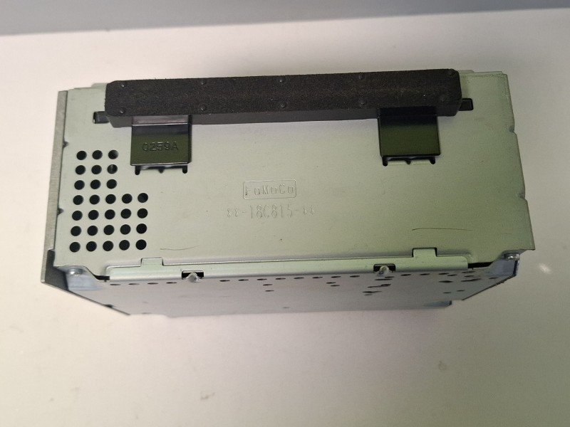 Recambio de sistema audio / radio cd para ford focus referencia OEM IAM F1BT-18C815-GK  